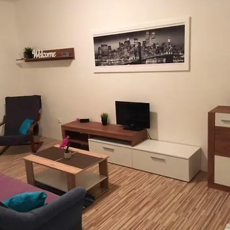 Apartman *
